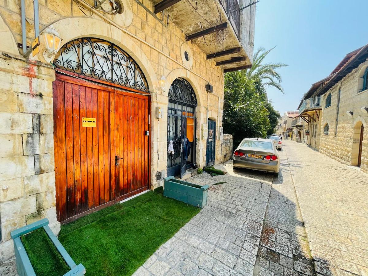 Zimmer In Old City Рош Пина Екстериор снимка